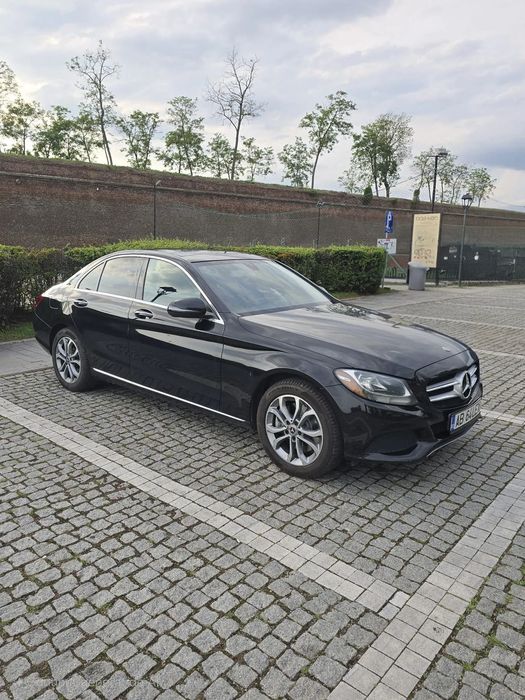 Mercedes-Benz C Mercedes Benz C300 9G TRONIC 4 MATIC