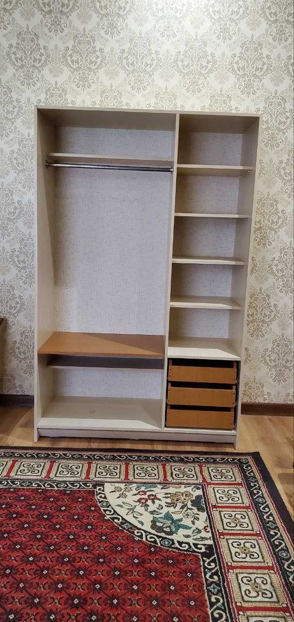 Продаётся Детский Шкаф из ДСП