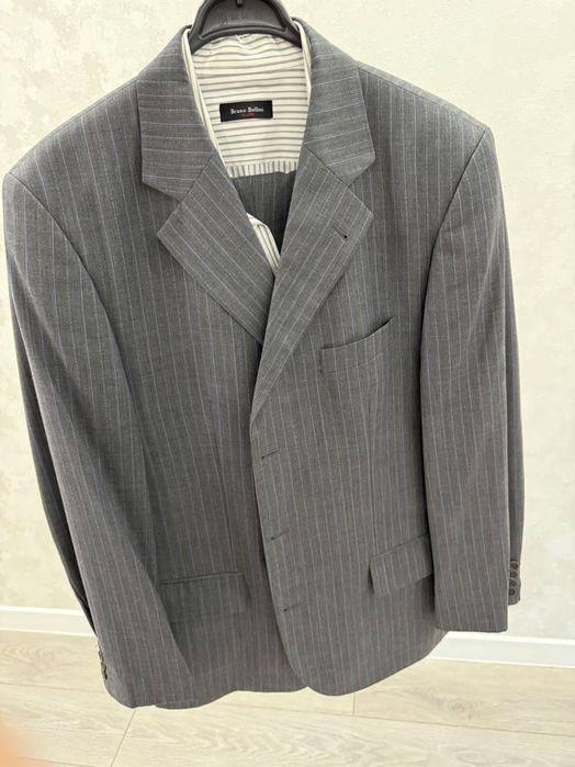 Мужской классический костюм Salvatini (пиджак + брюки)