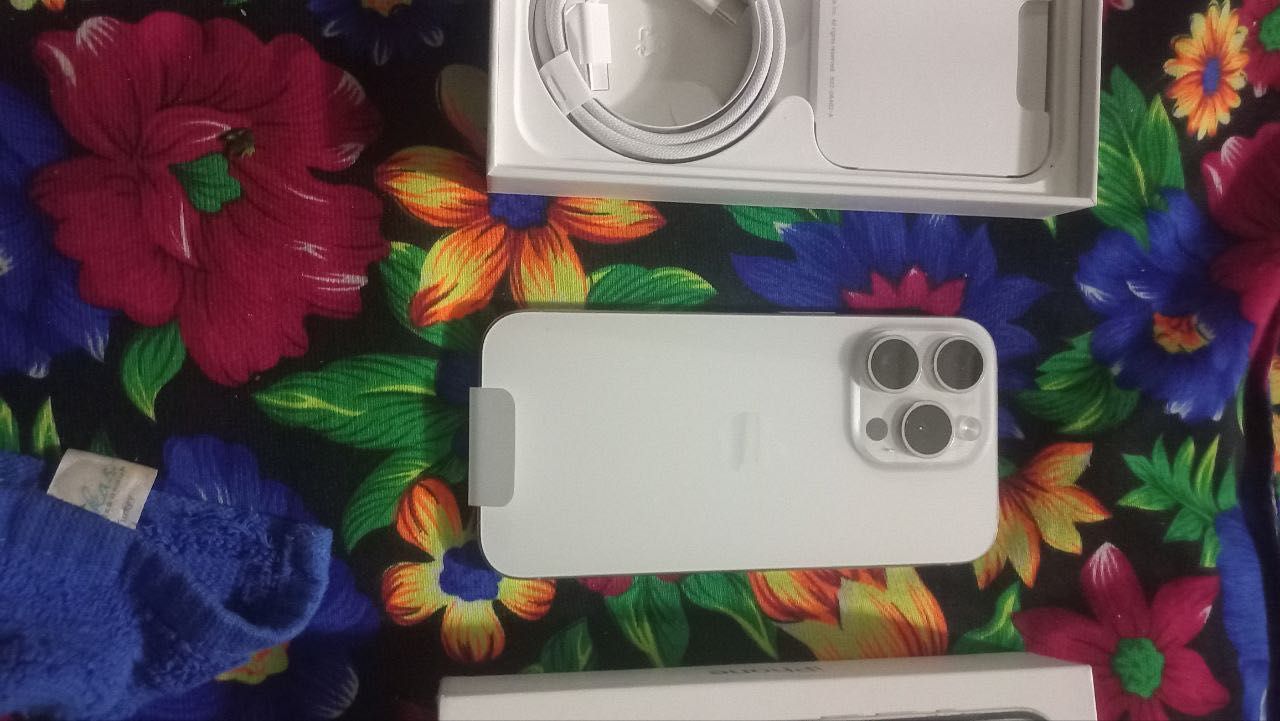Ayfon 15 pro 256
