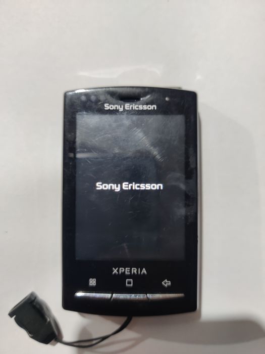 Vând Sony Ericsson U20i