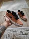 Nike SB pink unisex