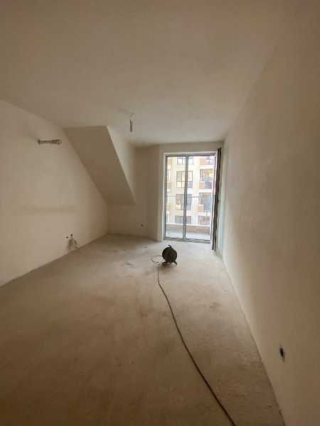 Продава се Двустаен апартамент в Пловдив, Център - 69 кв.м за 1957 €/кв.м - Снимка #2