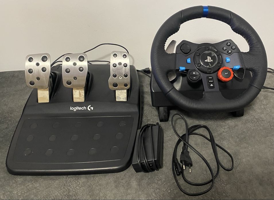 Logitech Driving Force G29 като нов, перфектно състояние