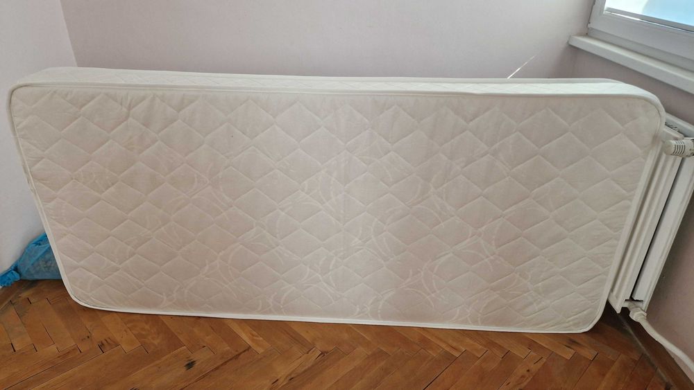 Двулицев матрак JYSK Basic S30 90 x 200