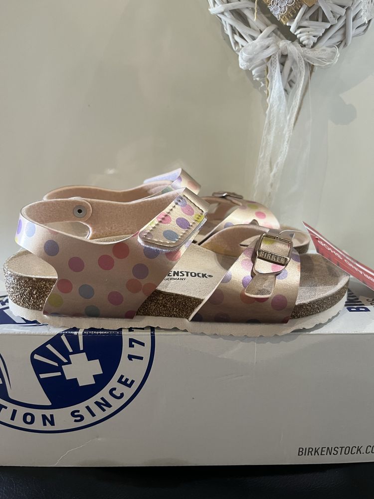 Детски сандалки Birkenstock номер 35