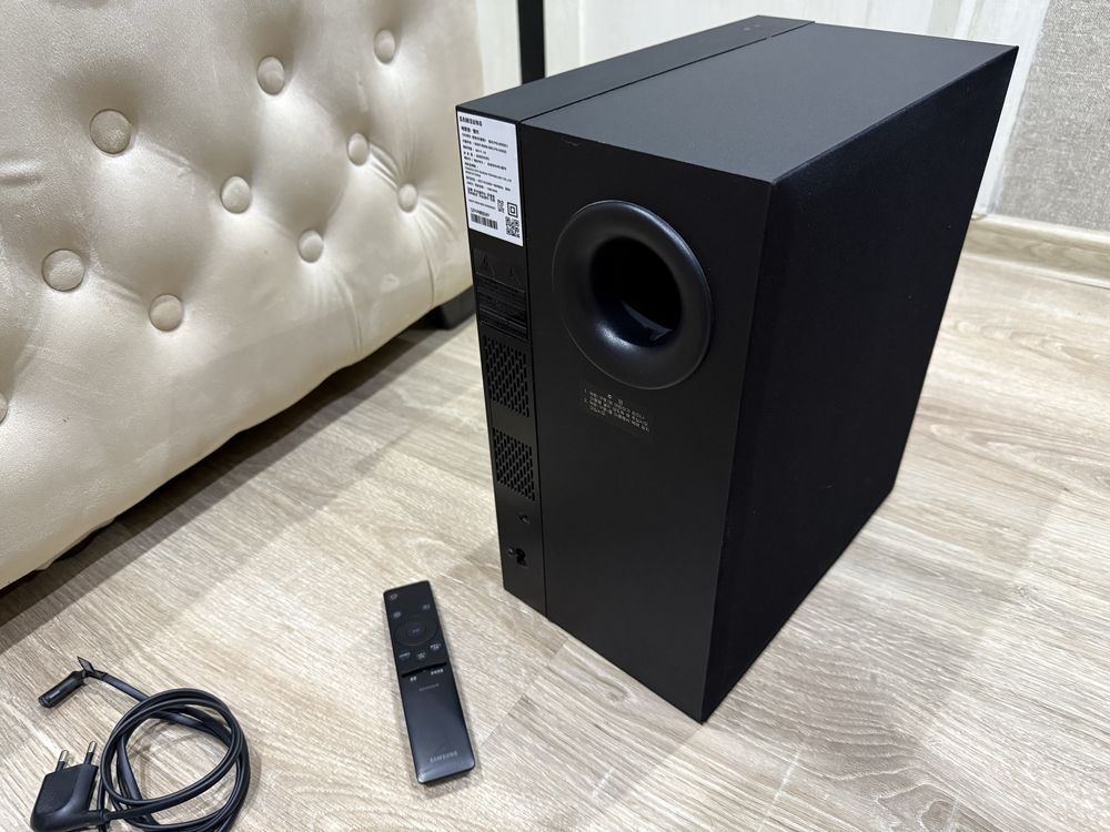 * Оригинальный красивый корейский soundbar 2.1 Samsung m360