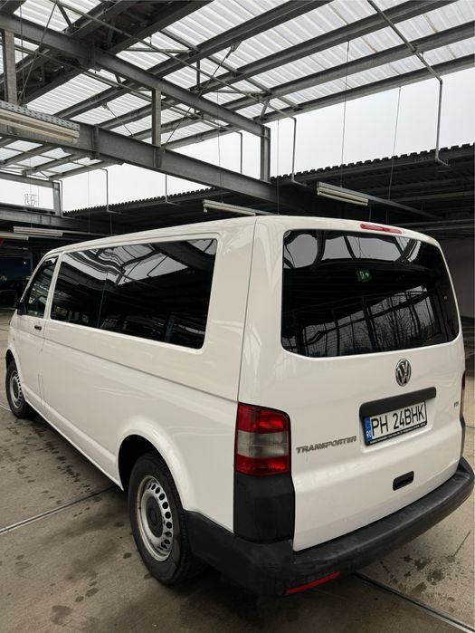 Volkswagen Transporter T5 Extralung -9 locuri
