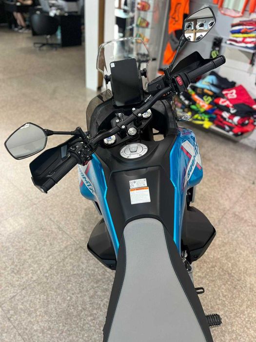Motocicleta enduro-touring CFMOTO 800MT-X