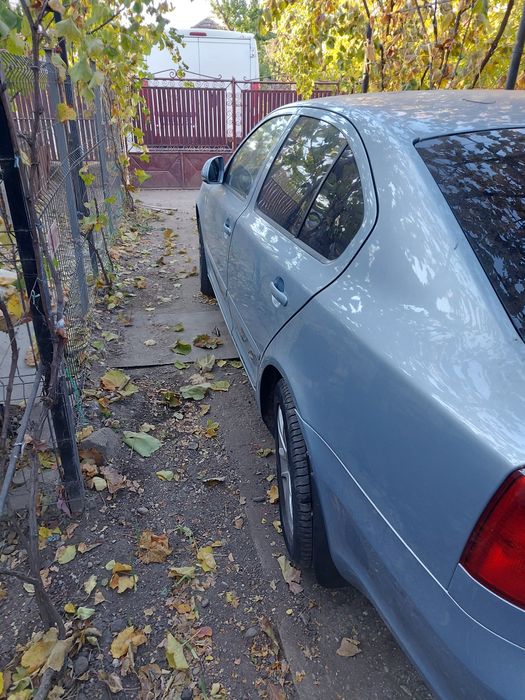 Vând Skoda octavia2  Avariata