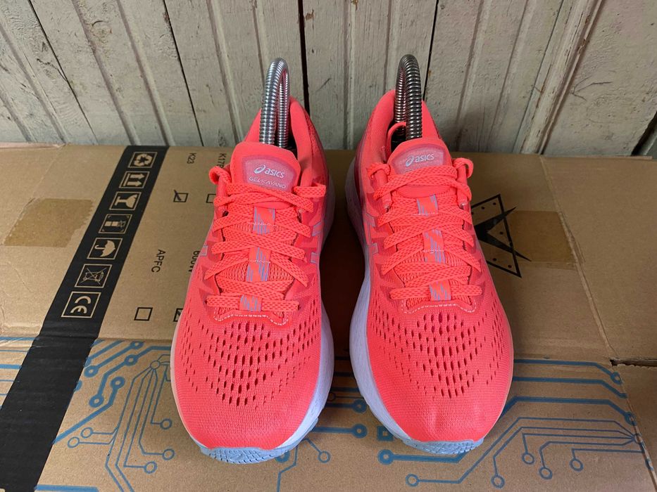 ''Asics Gel-Kayano 28''оригинални маратонки 37.5 номер