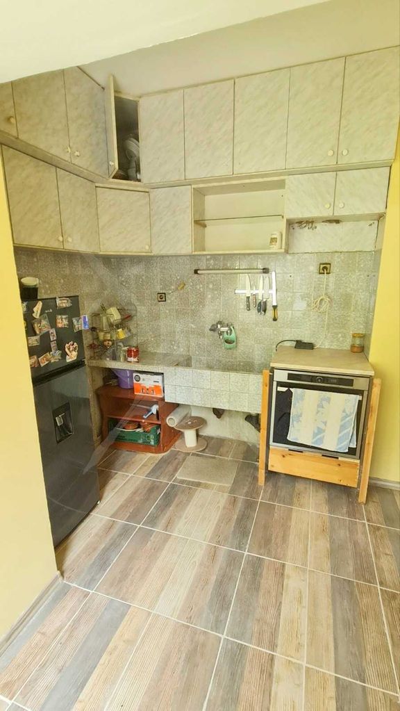 Продава се Къща в Асеновград - 214 кв.м за 697 €/кв.м - Снимка #11