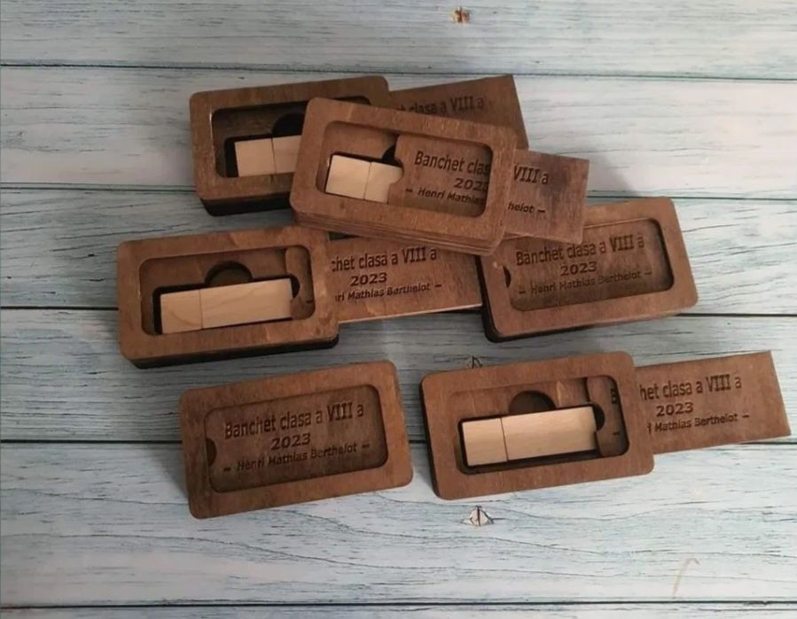 Cutie stick usb personalizata