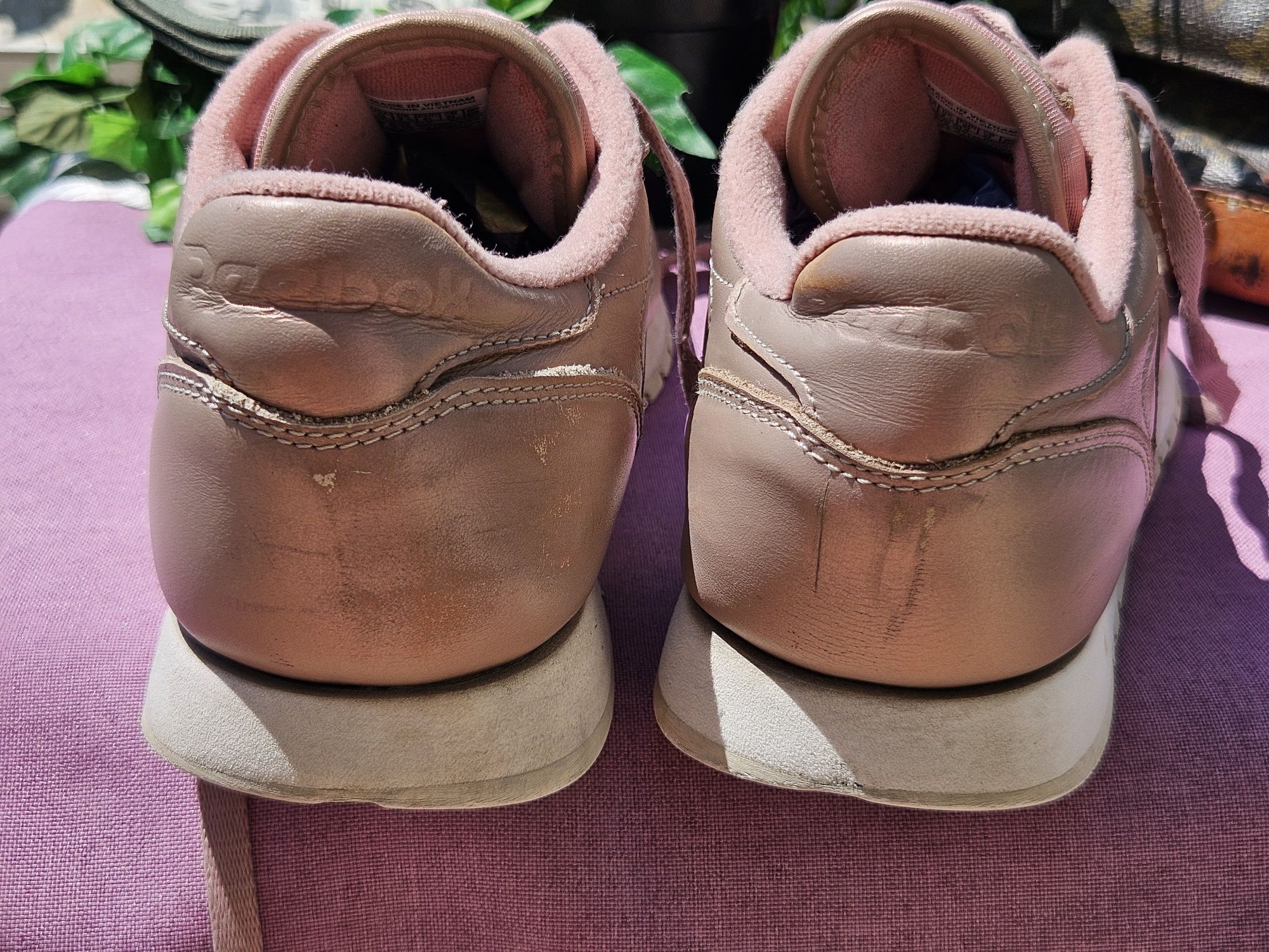 Reebok кецове кецове от кожа в розово