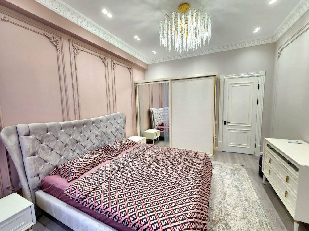 Квартира продажа Бабур парк. 102кв, с ремонтом и мебелью класса ЛЮКС..