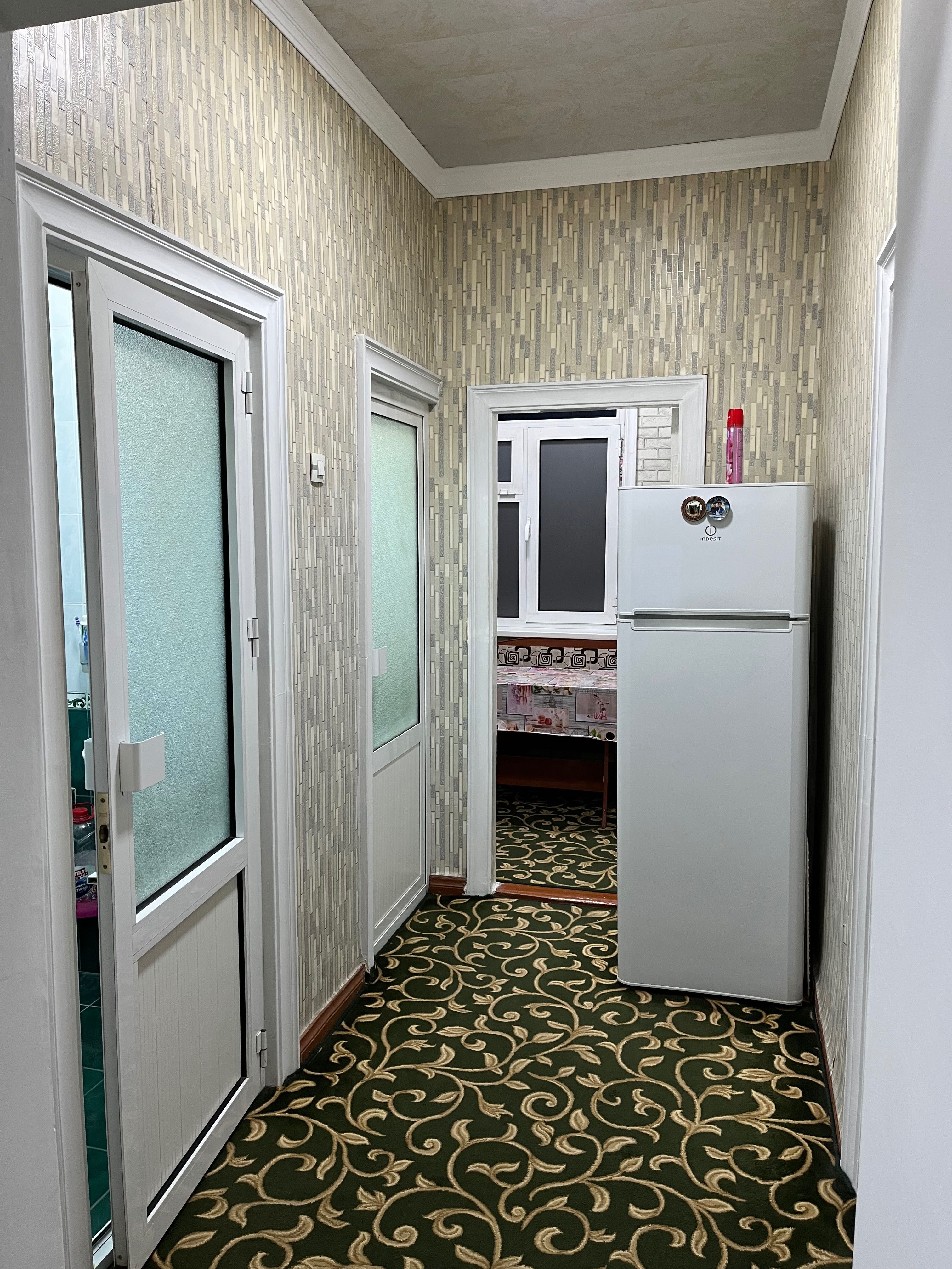Продаётся 3х комнатная квартира в Киргили, Дворец.