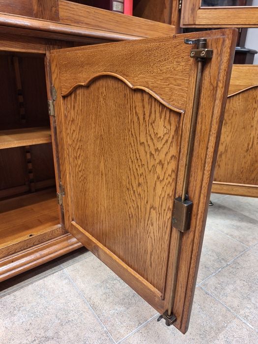 Винтидж трапезен бюфет дъб масив