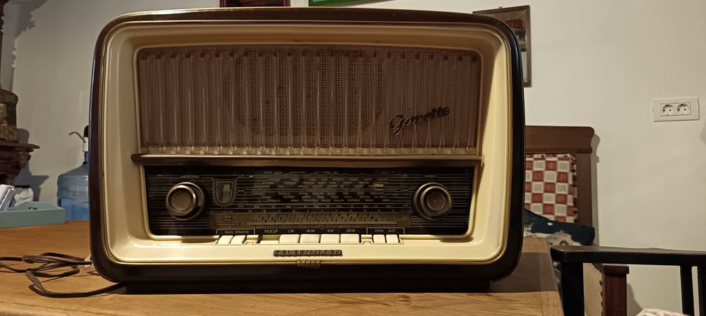 Radio Telefunken Gavotte 9 export