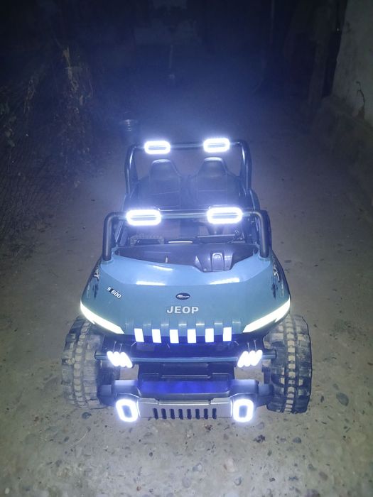 Bolalar elektomobili