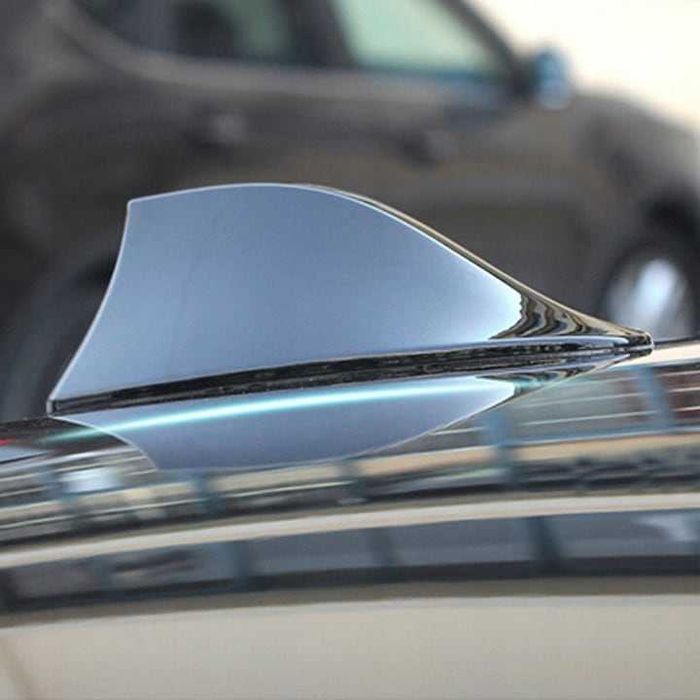 Antena auto, coada de rechin, cu functie de antena radio FM,negru,nouă