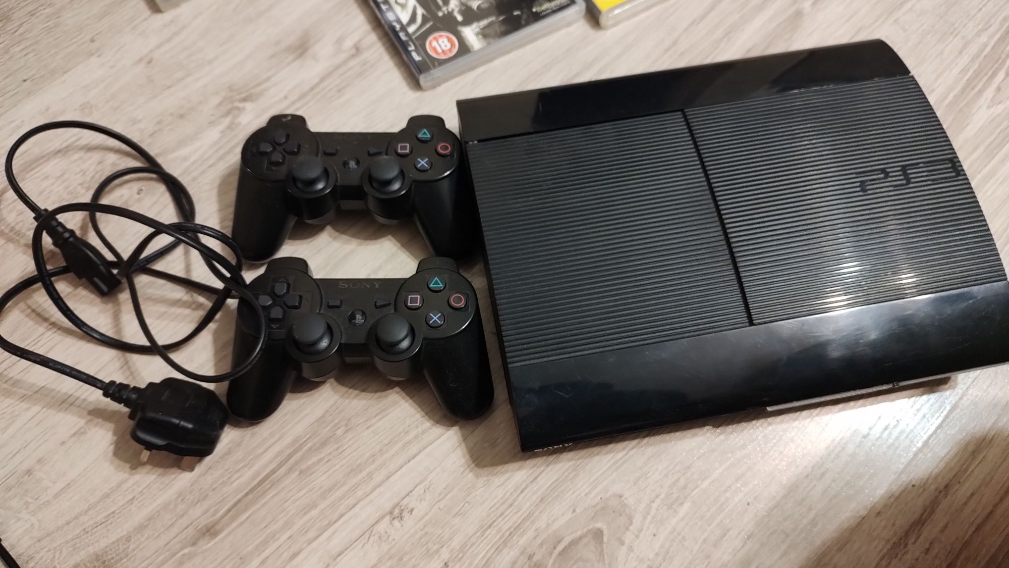 PlayStation 3 ! 250 GB