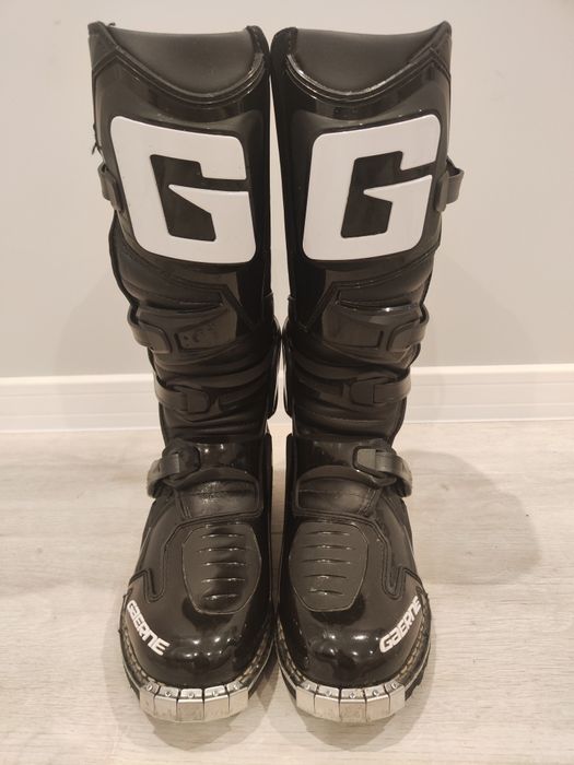 Кросови ботуши GEARNE FASTBACK 45 номер