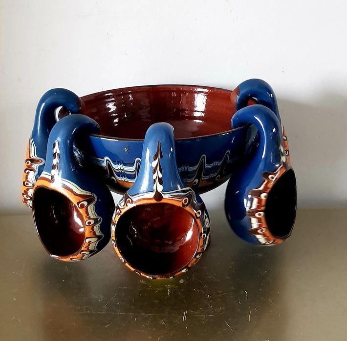 Carafe/căni vechi din ceramică