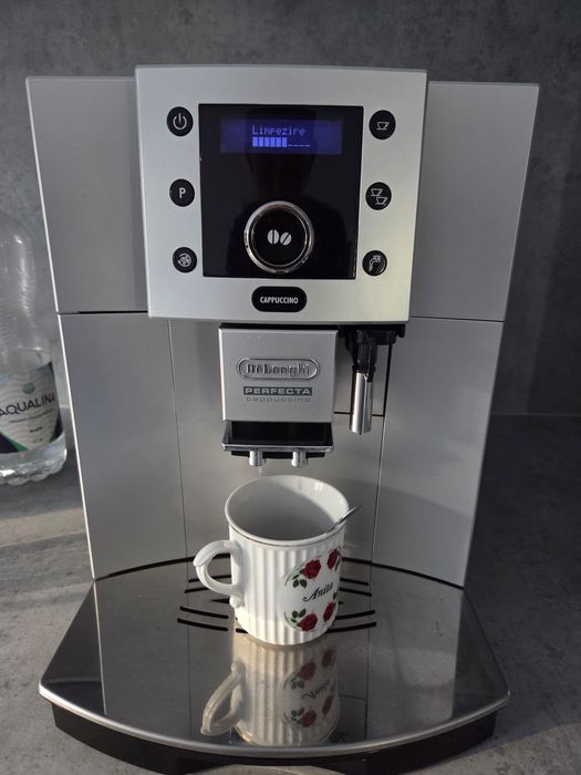 Vand Expresor DeLonghi Perfecta Capuccino