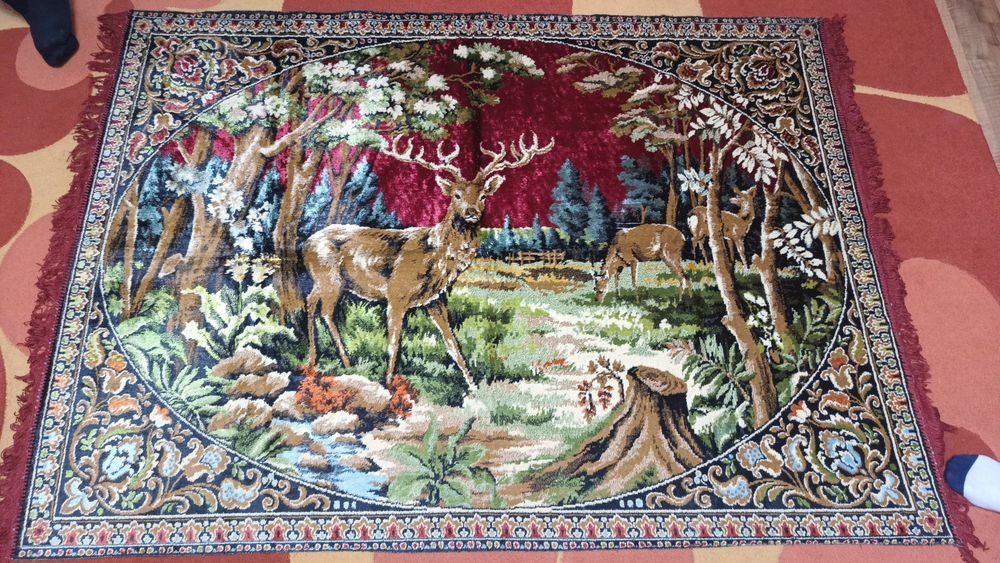 În stare perfectă - carpetă cerb și căprioare anii 80, import Israel