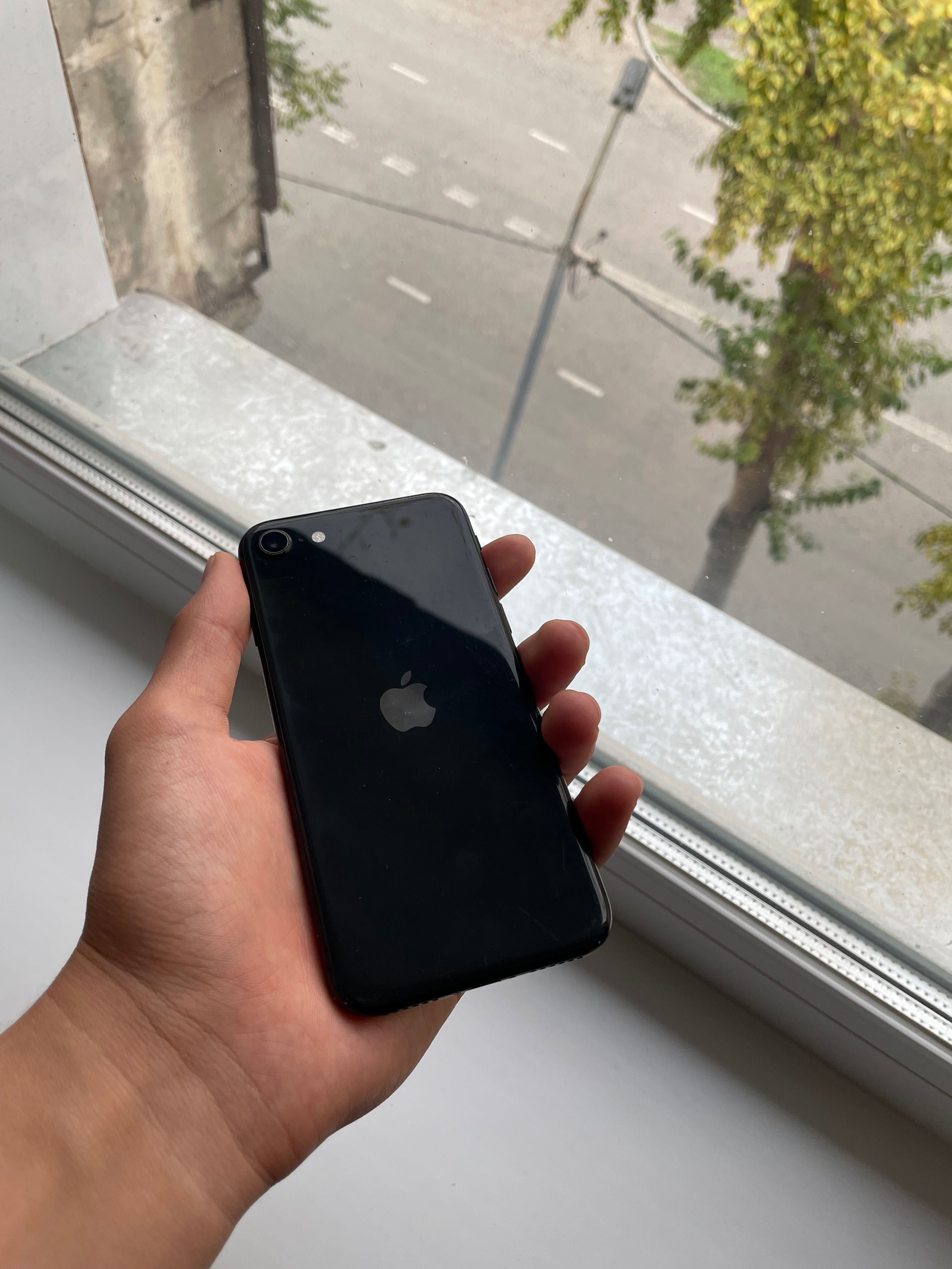 iPhone SE - Айфон СЕ 2020 В Идеале