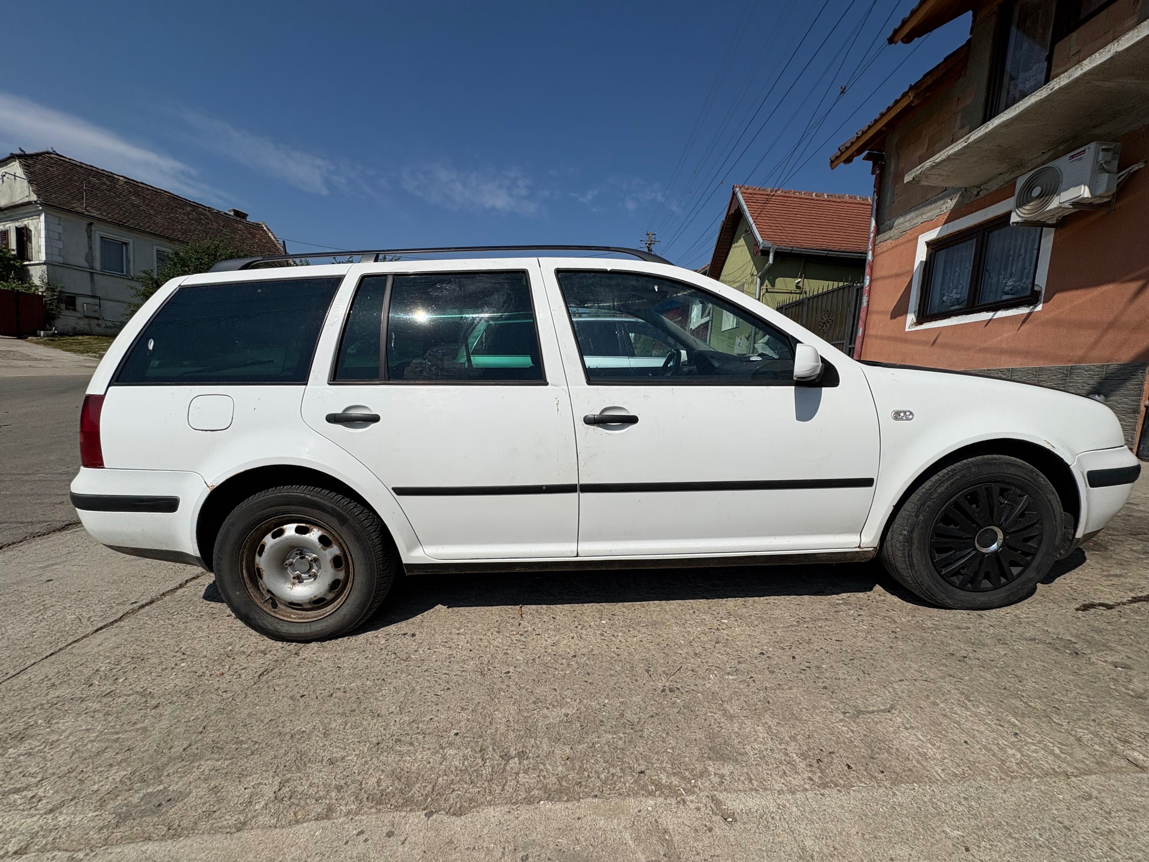 Vând golf 4 1.9 tdi