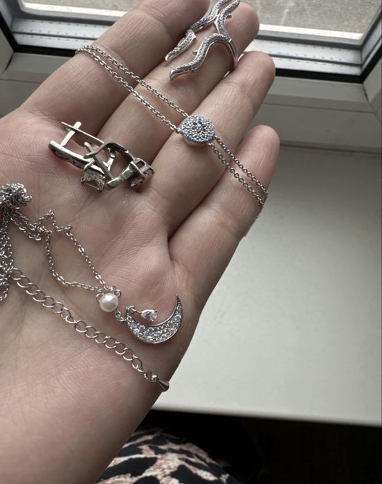 Срочно продаются женские вкрашения