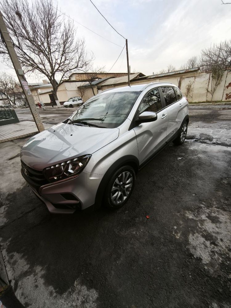 Lada xray cross 2020