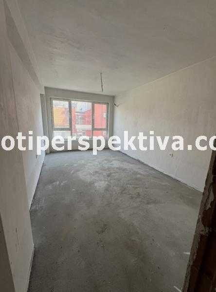 Продава се Тристаен апартамент в Пловдив, Център - 86 кв.м за 2109 €/кв.м - Снимка #4