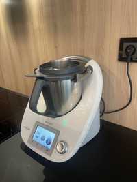 Vand aparat de gatit Thermomix TM5,cu retetar de baza si cookidoo