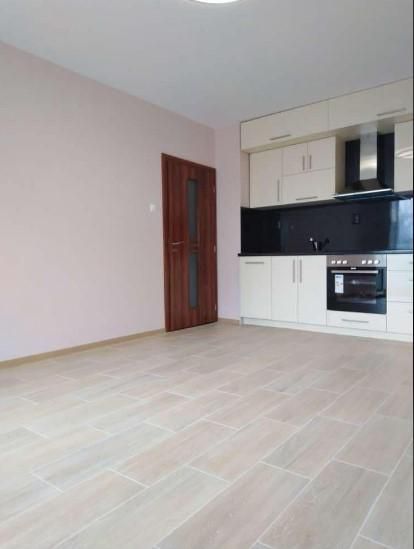 Дава се под наем Тристаен апартамент в София, Редута - 66 кв.м за 650 € - Снимка #1