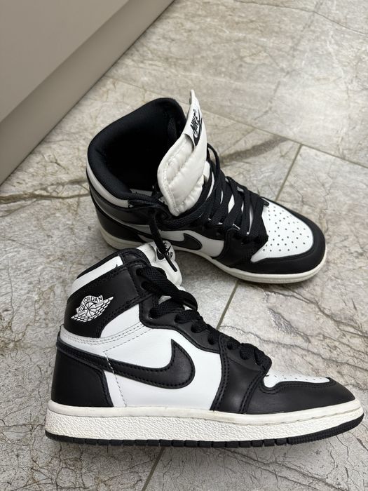 Jordan 1 High black and white marime 35,5