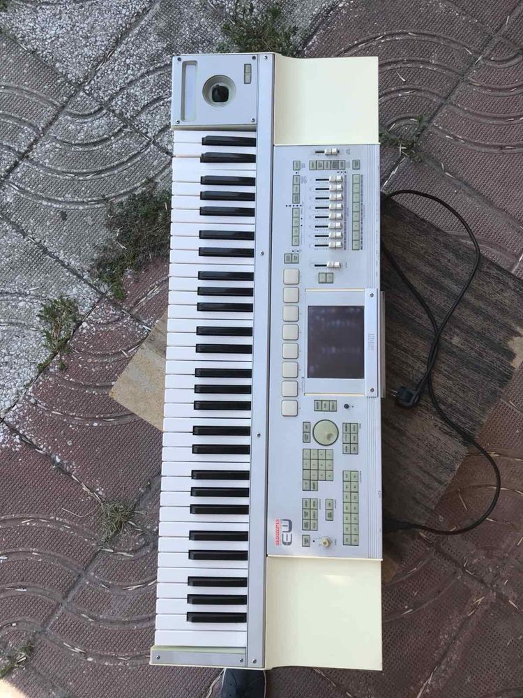 Синтезатор Korg M3-61