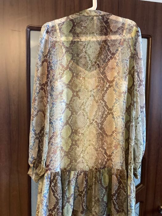 Оригинална рокля GUESS