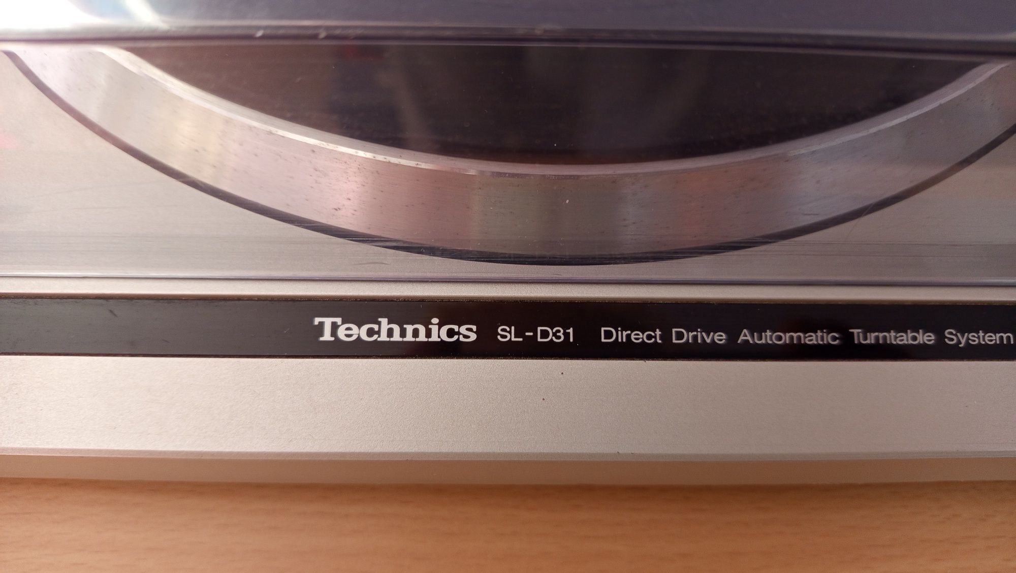 Грамофони Aiwa Technics