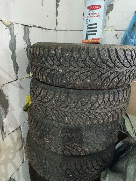 Продам диски с шинами R14 175/65