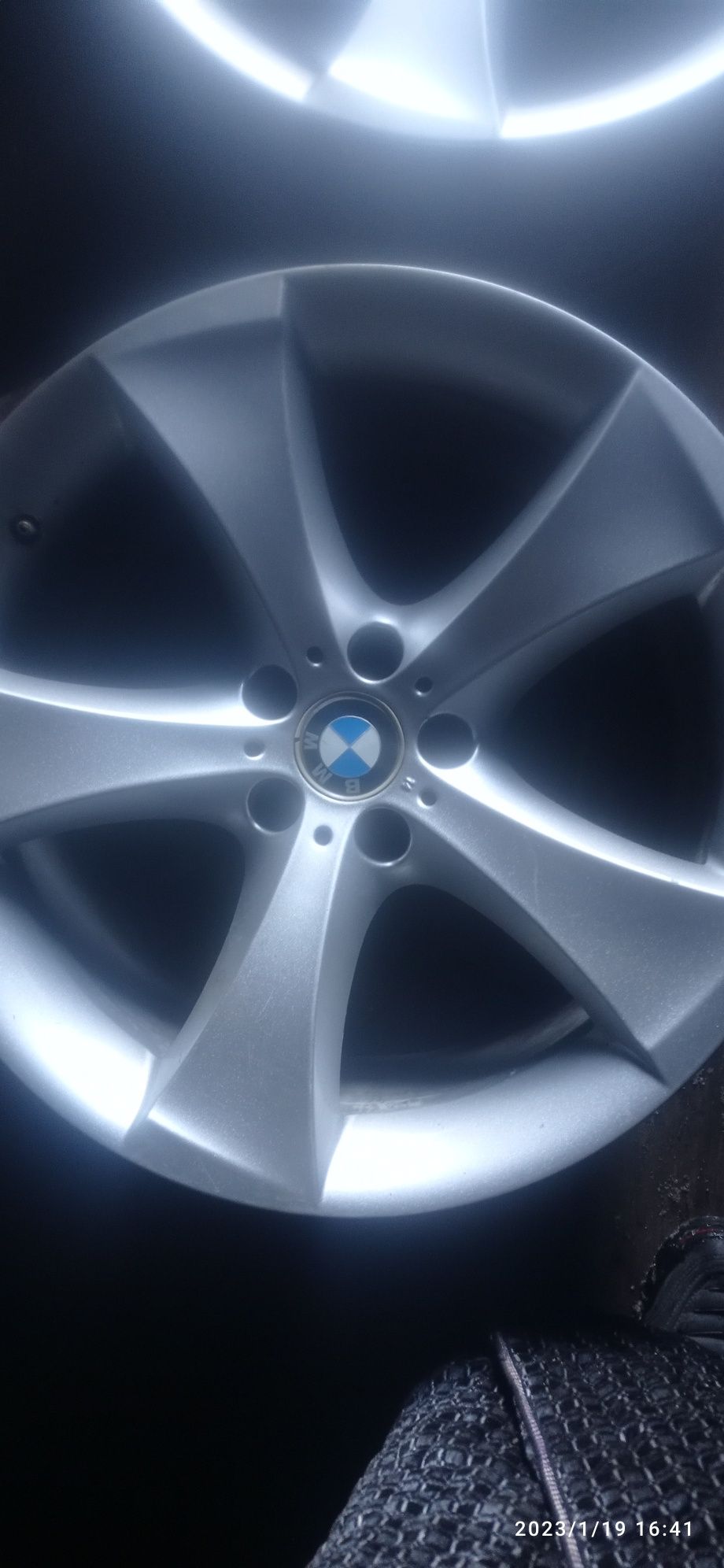 20 uskiy shirokiy disksa  BMW
