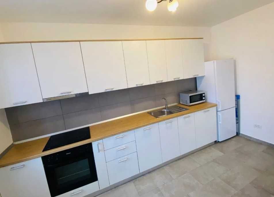 Дава се под наем Двустаен апартамент в Пловдив, Захарна фабрика - 65 кв.м за 285.6 € - Снимка #1