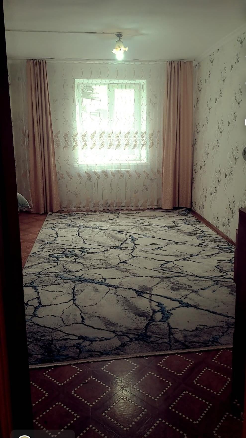 Продам дом в круглоозёрном · 4 комнат + кухня+коридор+ санузел и т.д.·