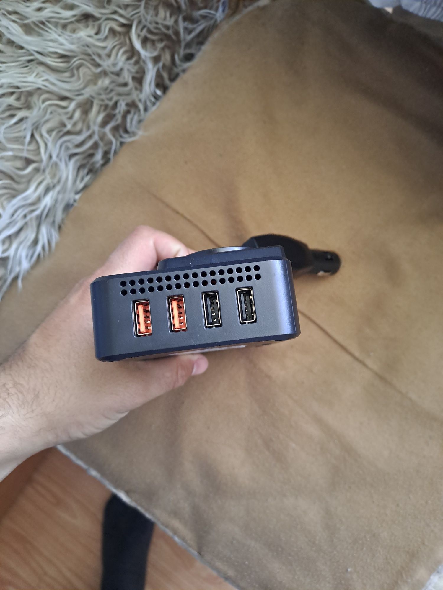 Преходник от 12 на 220V