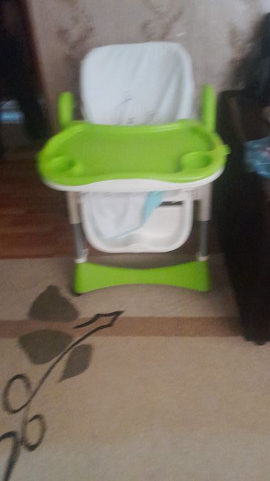 Стульчик для кормления