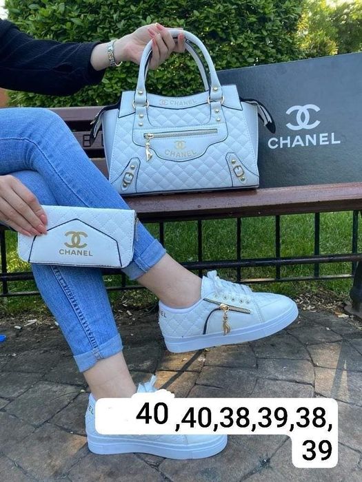 Geanta cu portofel și adidași