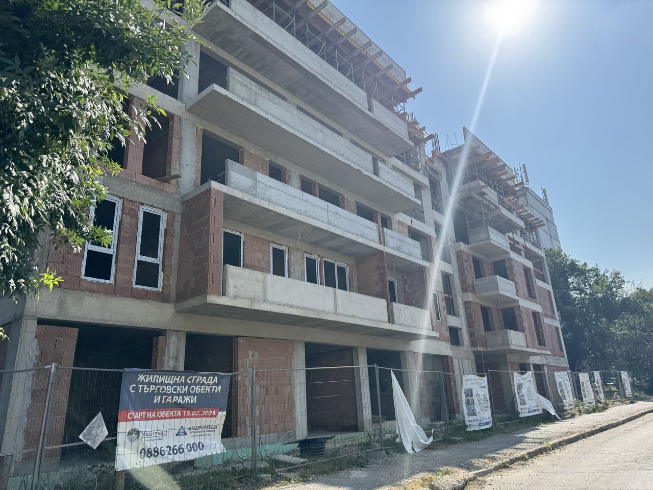 Продава се Тристаен апартамент в Плевен, Сторгозия - 89 кв.м за 1149 €/кв.м - Снимка #1