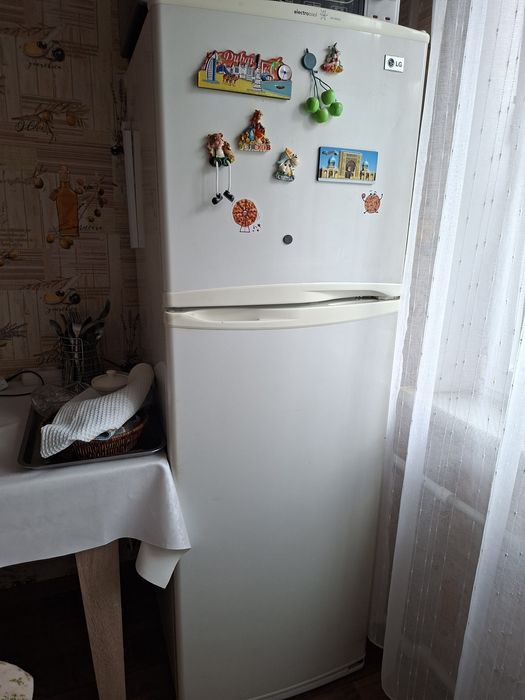 Холодильник LC ,рабочий