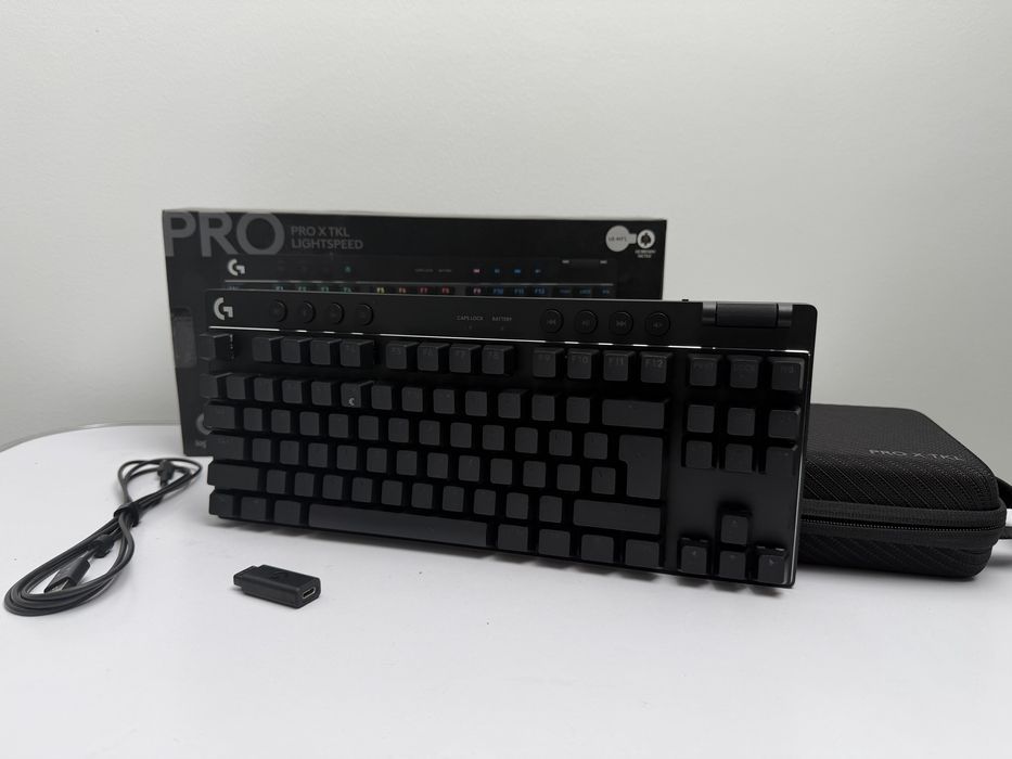 Tastatura gaming wireless Logitech G PRO X TKL Lightspeed ca noua